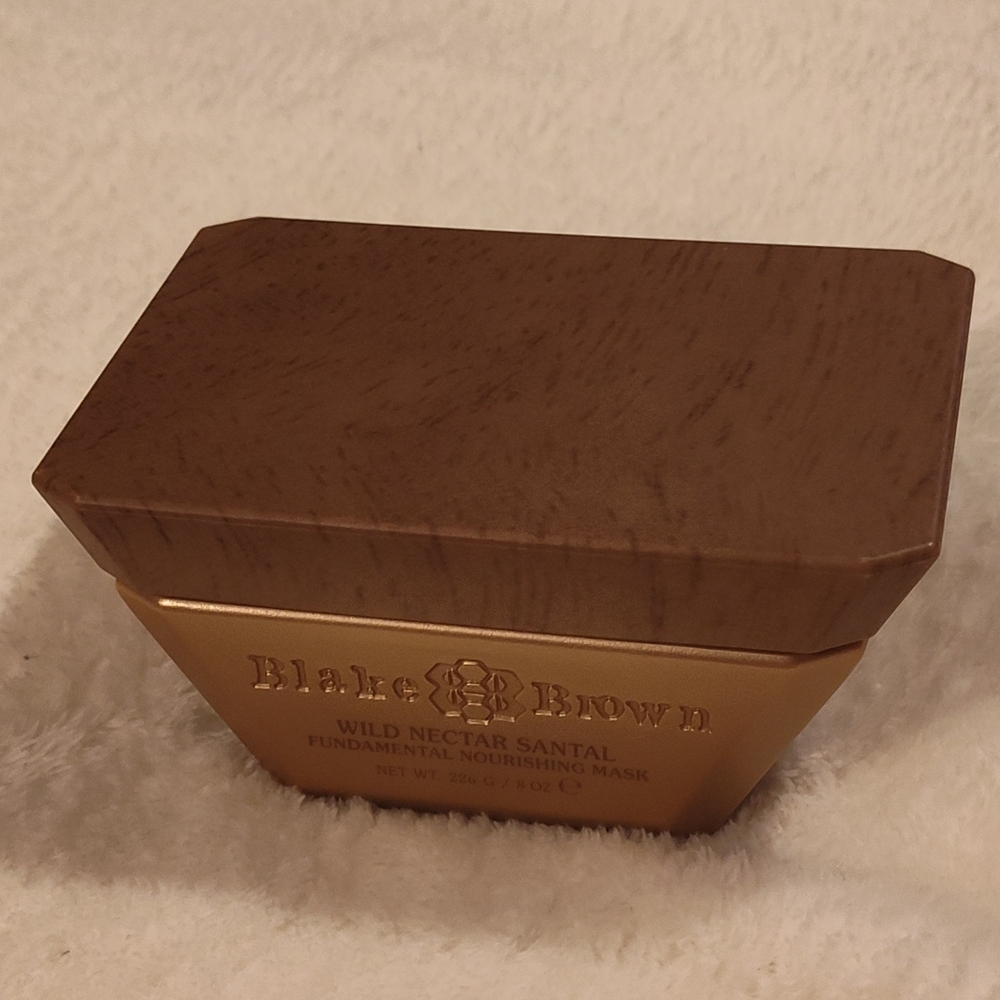 Wild Nectar Santal Nourishing Mask - Gold and Brown
